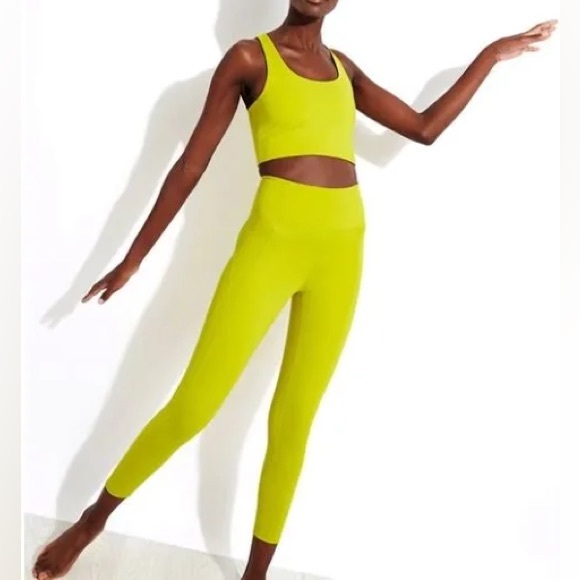 GIRLFRIEND COLLECTIVE | Chartreuse | Compressive 7/8 High-Rise Leggings - Picture 9 of 11